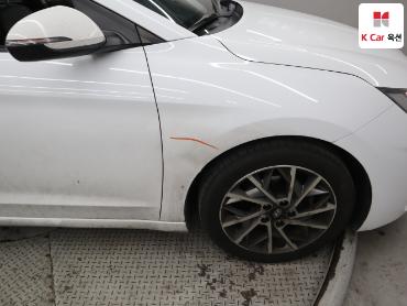 2019 - hyundai avante
