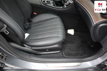 2020 - mercedes-benz e300