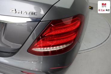 2020 - mercedes-benz e300