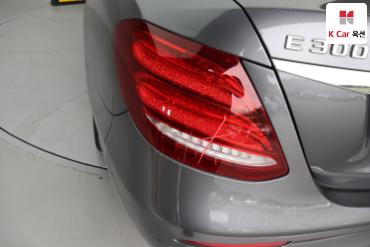 2020 - mercedes-benz e300