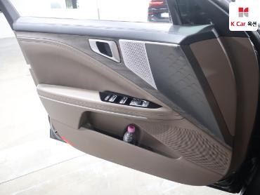 2023 - kia k8