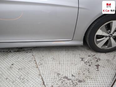 2013 - hyundai sonata