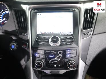2013 - hyundai sonata