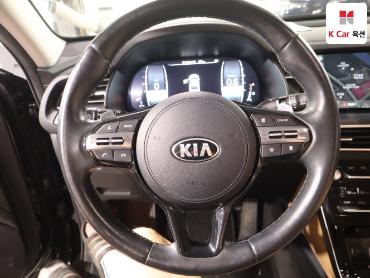2020 - kia k7