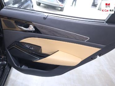 2020 - kia k7