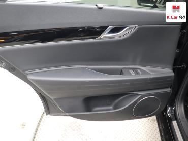 2022 - genesis g80