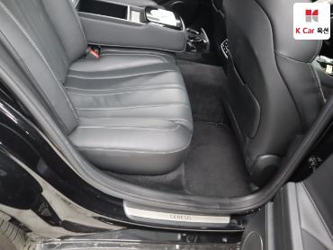 2022 - genesis g80