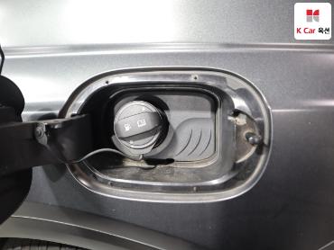 2022 - genesis gv80
