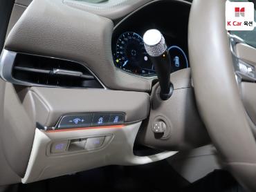2022 - genesis gv80