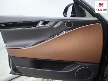 2022 - genesis g80
