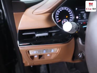 2022 - genesis g80