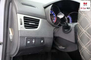 2011 - hyundai avante