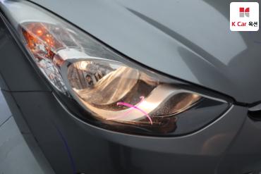 2011 - hyundai avante