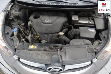 2011 - hyundai avante