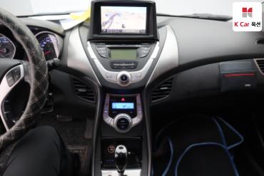 2011 - hyundai avante