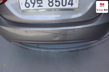 2011 - hyundai avante