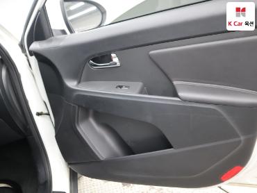 2012 - kia sportage