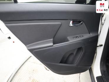 2012 - kia sportage
