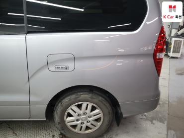 2021 - hyundai grand starex