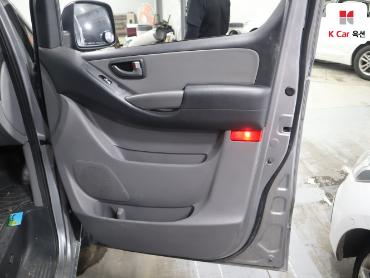2021 - hyundai grand starex