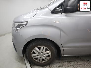 2021 - hyundai grand starex