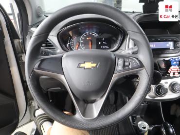 2017 - chevrolet spark
