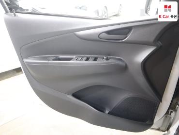 2017 - chevrolet spark