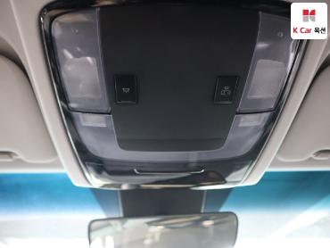 2022 - hyundai staria