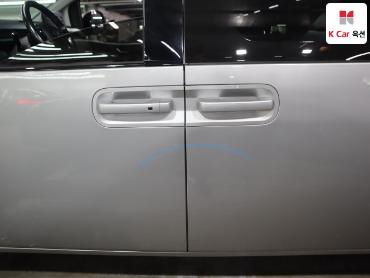 2022 - hyundai staria