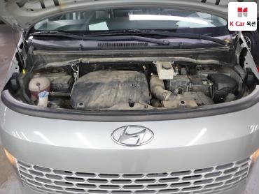 2022 - hyundai staria