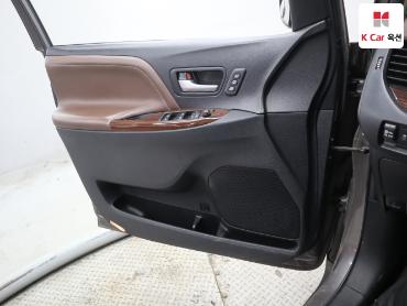 2015 - toyota sienna