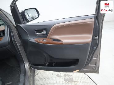 2015 - toyota sienna