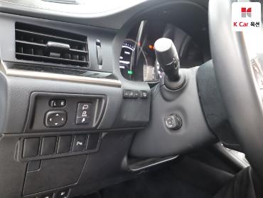 2014 - lexus es300h