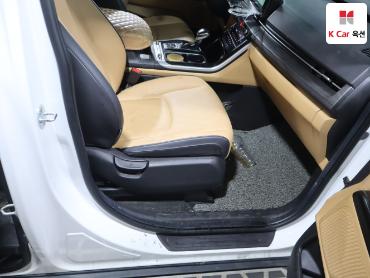 2022 - kia carnival
