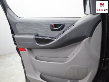 2017 - hyundai grand starex