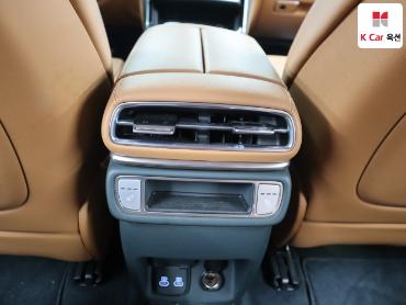 جينيسيس Gv80 2024 — صورة 25