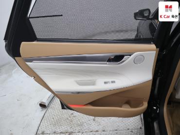 2022 - hyundai grandeur