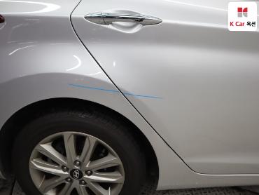 2014 - hyundai avante