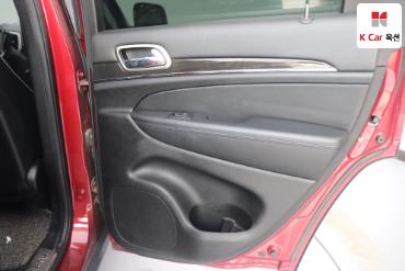2013 - jeep grand cherokee