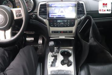 2013 - jeep grand cherokee