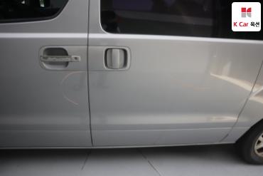 2013 - hyundai grand starex