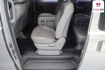 2013 - hyundai grand starex