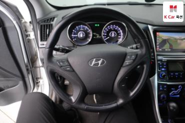 2010 - hyundai sonata