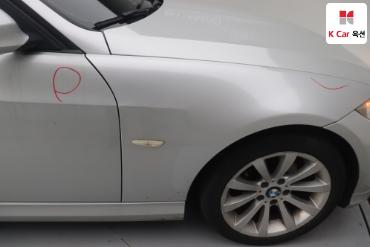 2011 - bmw 3 series