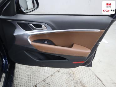 2018 - genesis g70
