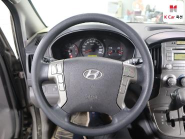 2016 - hyundai grand starex