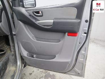 2016 - hyundai grand starex
