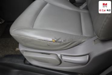 2012 - hyundai grand starex