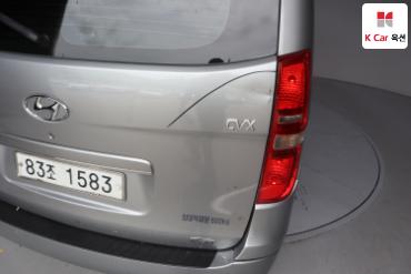 2012 - hyundai grand starex