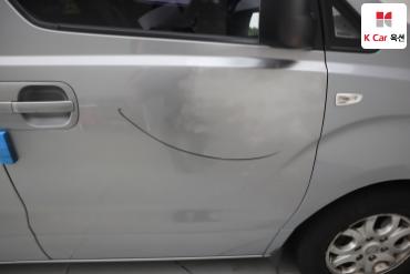2012 - hyundai grand starex